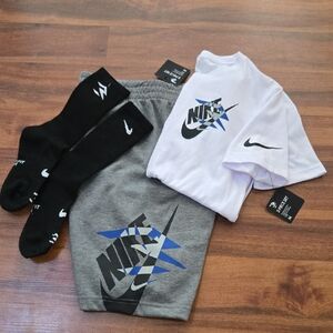 Nike Kids BUNDLE NWT 3 PIECES Black, Gray White Athletic Set 10 12 LOGO